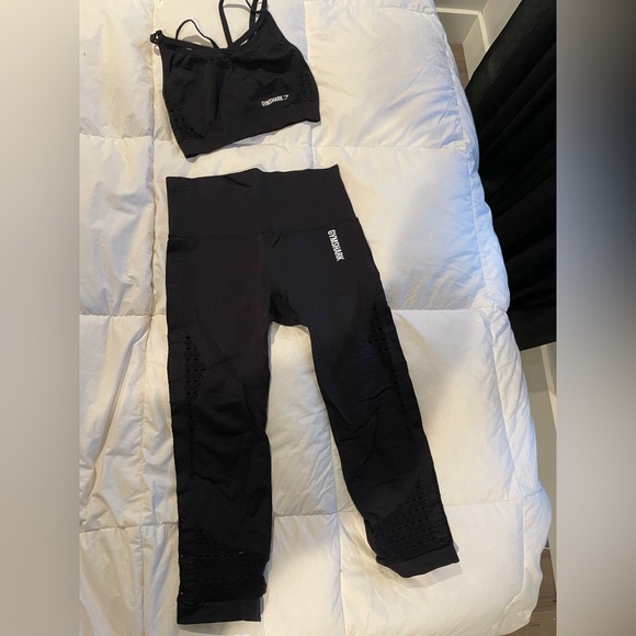 Gymshark Bundle - Picture 1 of 1